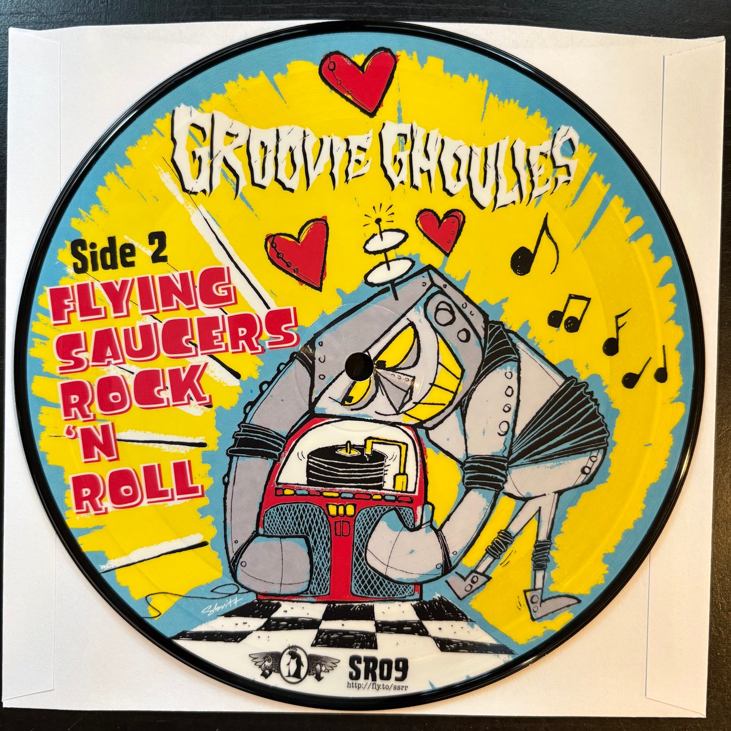 Groovie Ghoulies, (She's My) Vampire Girl" (7") (Picture Disc) [VG+ Used]