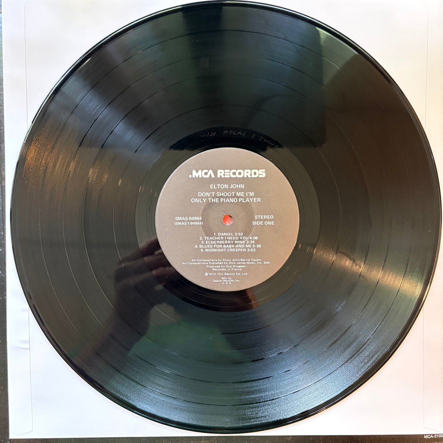 Elton John, "Don't Shoot Me I'm Only the Piano Player" (LP) [VG Used]