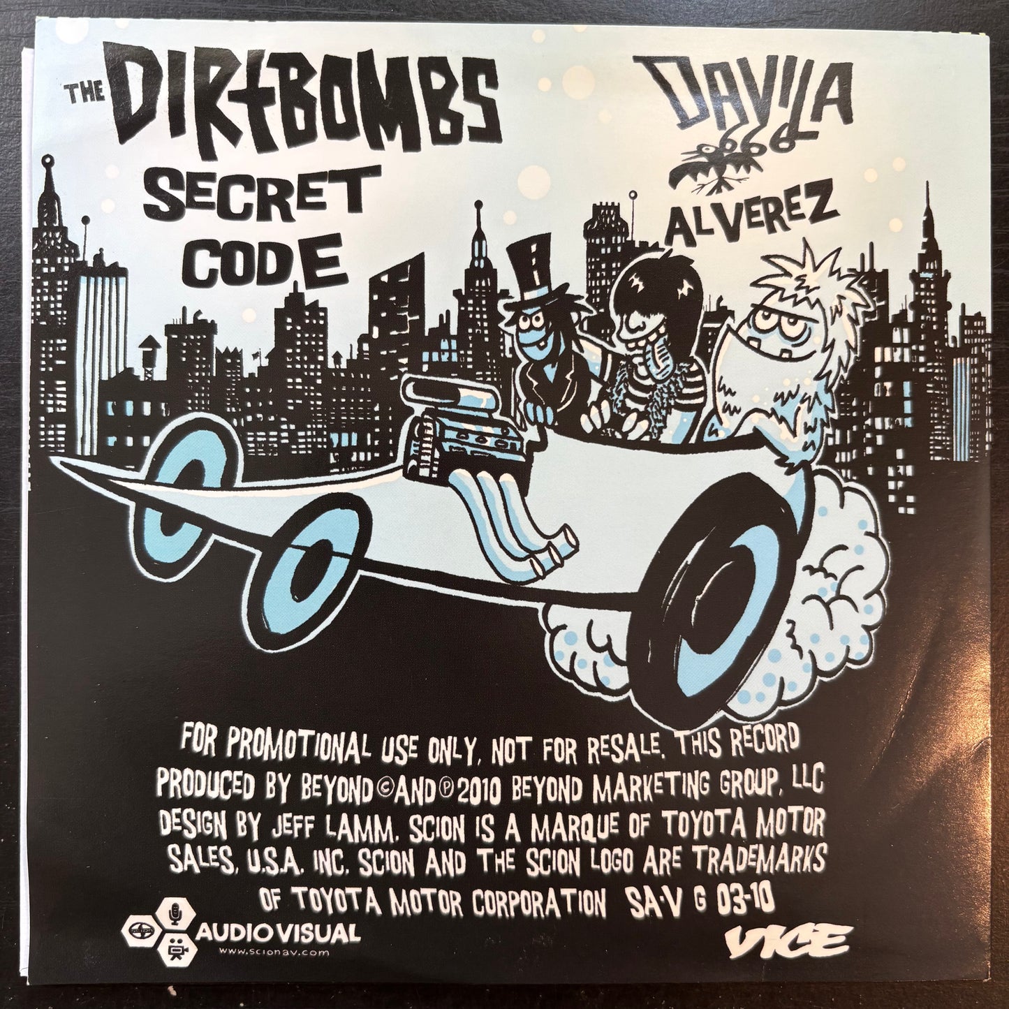 Dirtbombs / Davila 666, "Split" (7") (Promo) [VG+ Used]