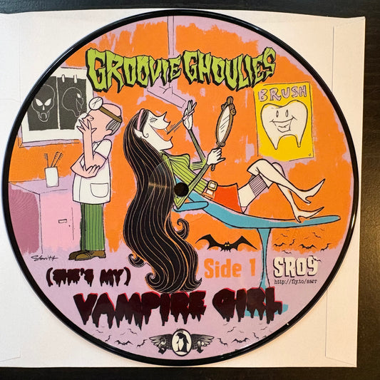 Groovie Ghoulies, (She's My) Vampire Girl" (7") (Picture Disc) [VG+ Used]